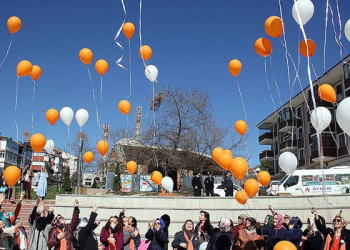 8 Mart Dünya Kadınlar Gününün hikayesi ve tarihi! İlk ne zaman kutlandı?