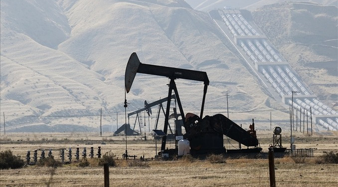 ABD’den Venezuela’dan petrol alan ülkelere yüzde 25 vergi kararı