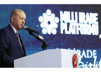 Erdoğan’dan Özel’e tepki: Siyasi mandacılık talep ediyor