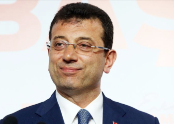 Ekrem İmamoğlu seçim için kollarını sıvadı