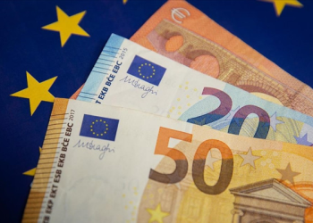 Euro/TL rekor kırdı, 39’u aştı