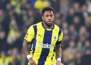 Fenerbahçe’de sakatlık şoku: 2 hafta sahalardan uzak kalacak