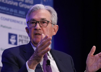 Powell: Faizlerde ayarlama yapmak için aceleci olmayacağız