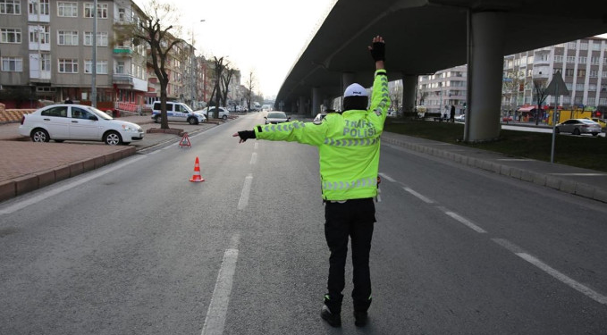 Valilik açıkladı! Bu yollar trafiğe kapatıldı