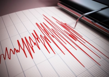 İstanbul’da peş peşe 4 deprem!