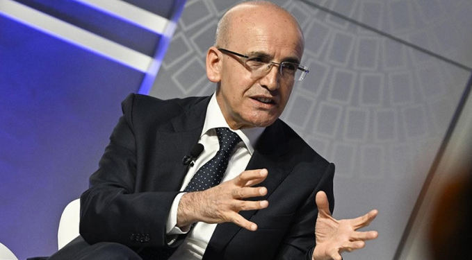 Şimşek: Cari açık OVP hedefinden daha düşük gerçekleşebilir