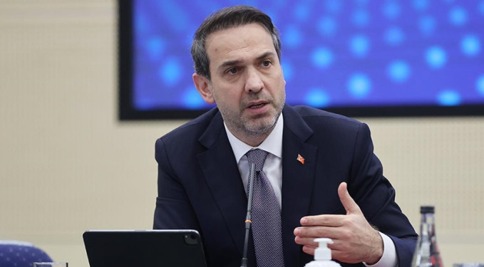 Bakan Bayraktar: Suriye’ye 3 ay içinde doğalgaz vermeyi hedefliyoruz