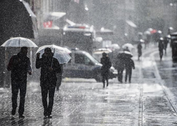 Meteoroloji uyardı: 3 bölgede kuvvetli sağanak!