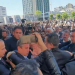 Özgür Özel’e yumruklu saldırı