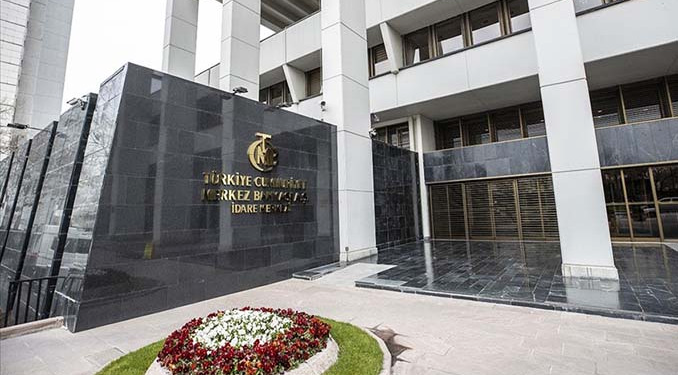 TCMB: Sıkılaşma adımları TL tercihini artırdı
