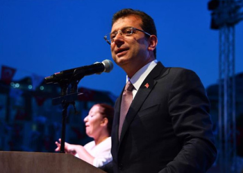 İmamoğlu ve avukatları yarınki duruşmaya katılmama kararı aldı