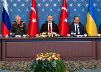 İstanbul’da kritik görüşme: Heyetler bi araya geldi