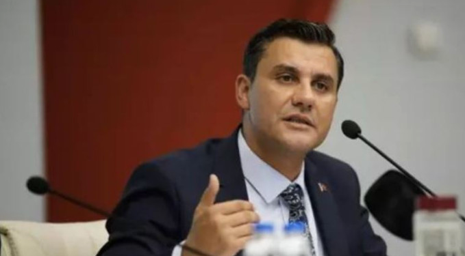 Manisa Büyükşehir Belediye Başkanı Ferdi Zeyrek hastaneye kaldırıldı