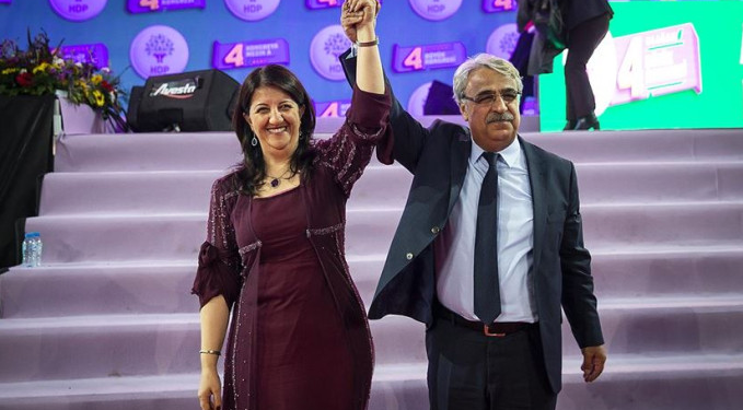 DEM Parti heyeti, İmralı’ya gitti