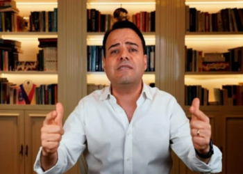 Demirtaş’tan sosyalistlere teknoloji uyarısı: Emek ezberiniz bitti!