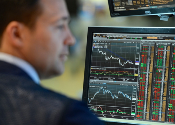 S&P 500 ve Nasdaq endeksleri ikinci çeyreği rekorla tamamladı