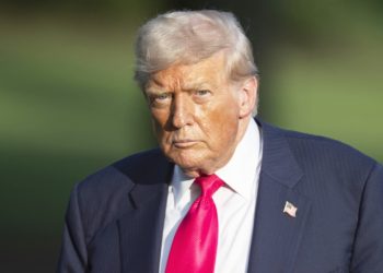 Trump’tan güneş ve rüzgar enerjisi projelerine onay yok