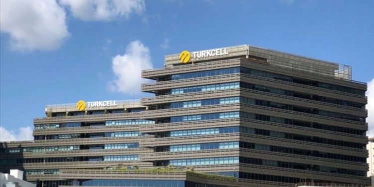 Turkcell’den ikinci çeyrekte 4,2 milyar TL net kâr