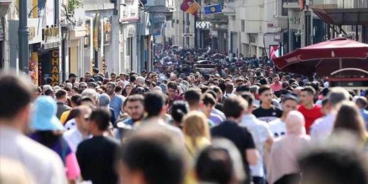 Ağustosta işsiz sayısı 3 milyonu geçti