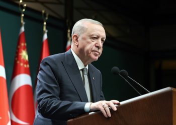 Cumhurbaşkanı Erdoğan A Milli Basketbol Takımı’nı tebrik etti