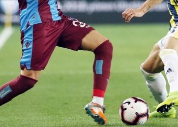Fenerbahçe-Trabzonspor derbisinin tarihi belli oldu