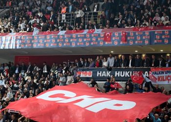 Kulislerde gündem ‘erteleme’ kararı: İşte CHP’de yeni hesaplar