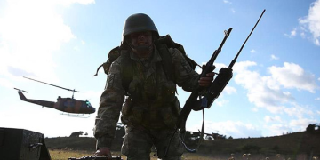 Askerimizin Irak ve Suriye’deki görev süresi 3 yıl uzatıldı