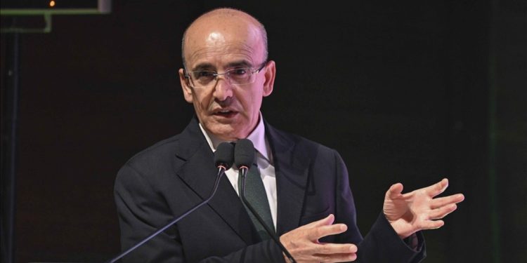 Enflasyon sürpriz yaptı, Şimşek nedenini açıkladı!