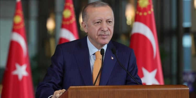 Erdoğan: Trump ‘Halkbank problemi bizim için bitmiştir’ dedi