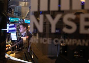 New York borsası günü karışık seyirle kapattı