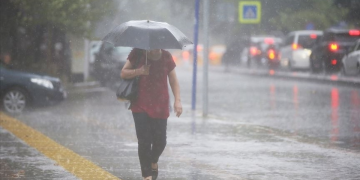 Güneşli günlere veda: 30 ilde sağanak alarmı