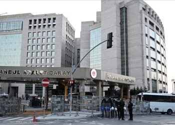 Kapalıçarşı suç geliri soruşturmasında 26 tutuklama