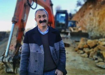 ‘Komünist başkan’ hakkında suç duyurusu