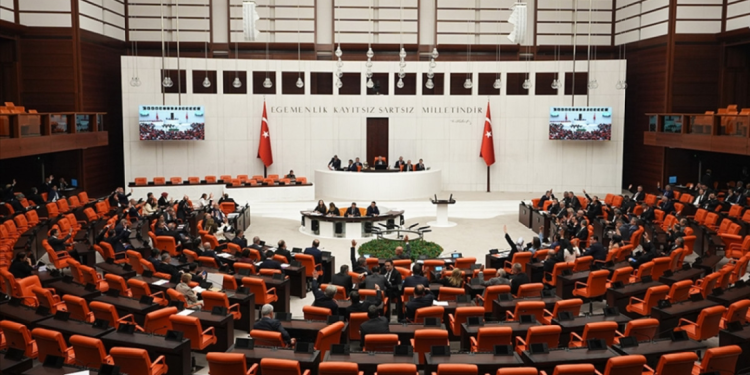 Vakıflar Kanunu teklifinde ilk adım: 6 madde kabul edildi