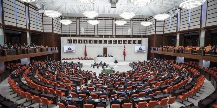 Libya tezkeresi TBMM Genel Kurulu’nda kabul edildi