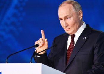 Putin: Barış süreci zor ilerliyor, bazı maddeleri kabul edemeyiz