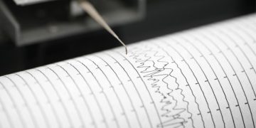 Balıkesir Sındırgı’da art arda iki deprem
