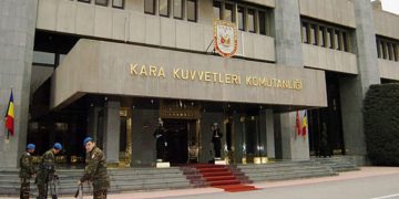 Kara Kuvvetleri’nde ihale soruşturmasında 5 kişi tutuklandı