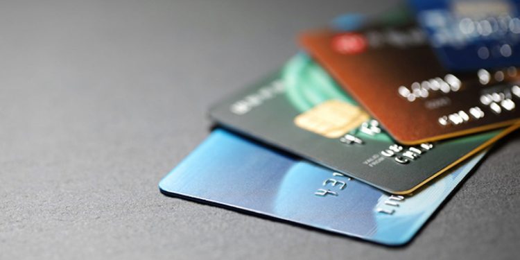 Kredi kartlarının limitleri mevzuata uygun hale getirilecek