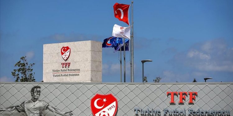 PFDK, Galatasaray-Fenerbahçe derbisinin cezalarını açıkladı
