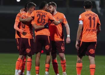 Trabzonspor kupada İstanbulspor’u 6 golle geçti