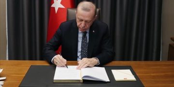 17 vali yardımcısı ve 135 kaymakam atama kararı Resmi Gazete’de