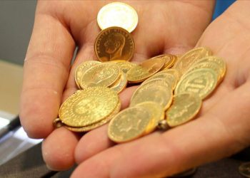 Altında müzakereler sonrası temkinli seyir