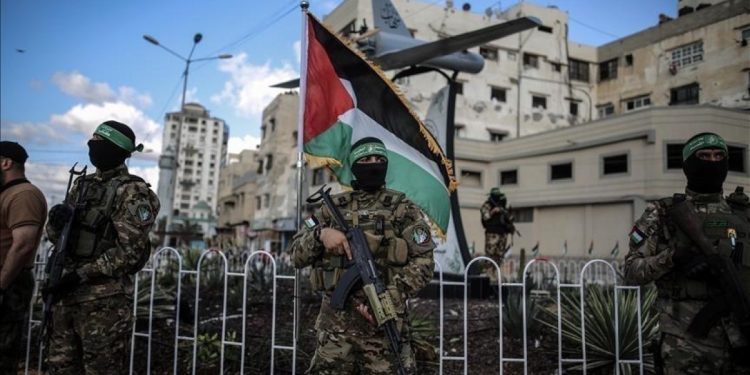 Hamas: Önce saldırılar dursun abluka kalksın