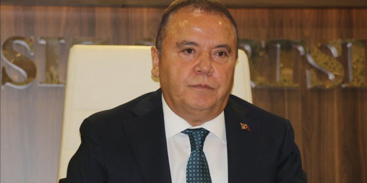 Muhittin Böcek hakkında 44 yıla kadar hapis istemi