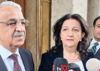 Öcalan: Ayrı devlet değil demokratik birlik