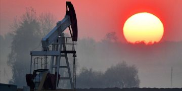 ABD-İran temasları petrol fiyatlarını aşağı çekti