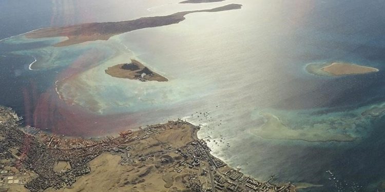 ABD ordusu, Hürmüz Boğazı’nda devriye nöbetine devam ettiğini bildirdi