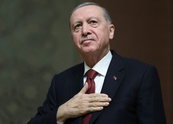 AK Parti kulislerinde gündem erken seçim senaryoları