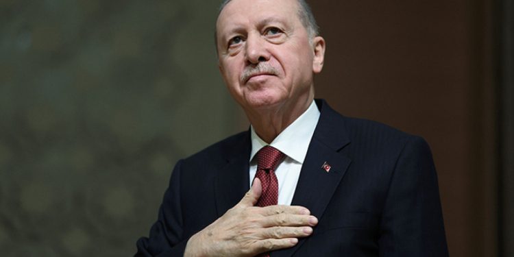 AK Parti kulislerinde gündem erken seçim senaryoları